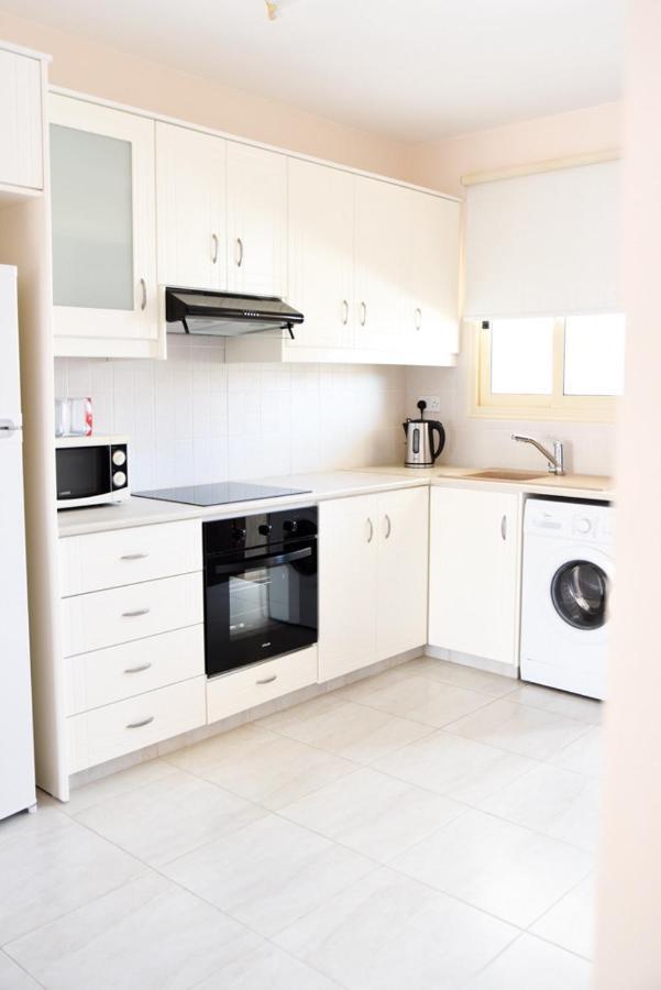 Royal Seacrest А203 Sea View Apartment Πάφος Εξωτερικό φωτογραφία